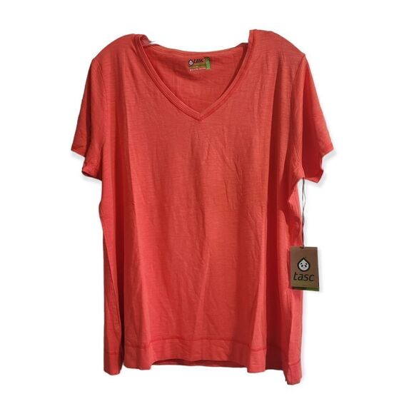 Tasc coral shirt  - Picture 1 of 4
